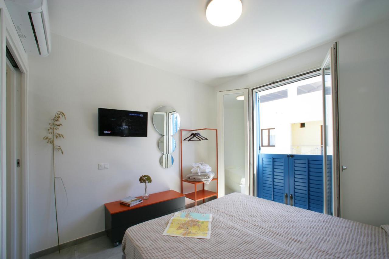 Itaca E Medea - Appartamenti Con Idromassaggio In Terrazza San Vito Lo Capo Exterior foto